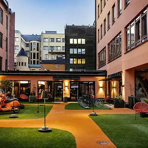 F6 4*, Helsinki Finland